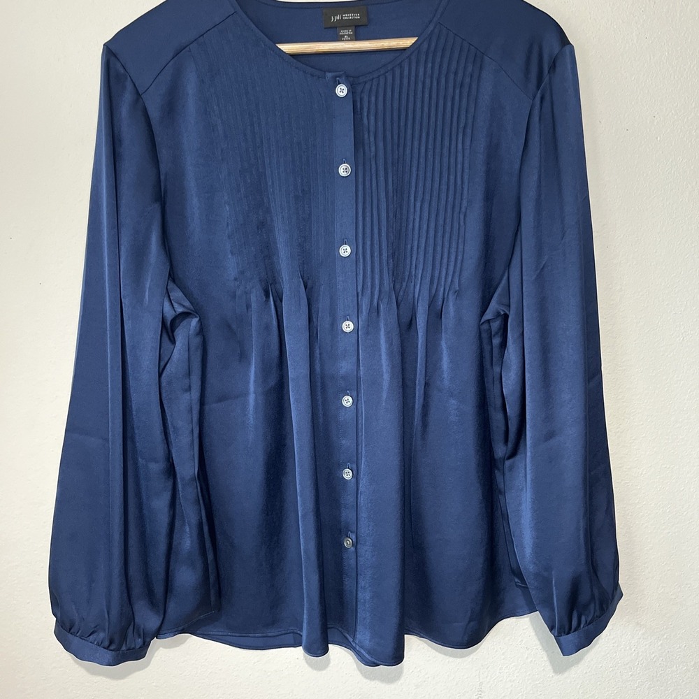 J. Jill Navy Pintuck Button-Front Blouse - Picture 5 of 12